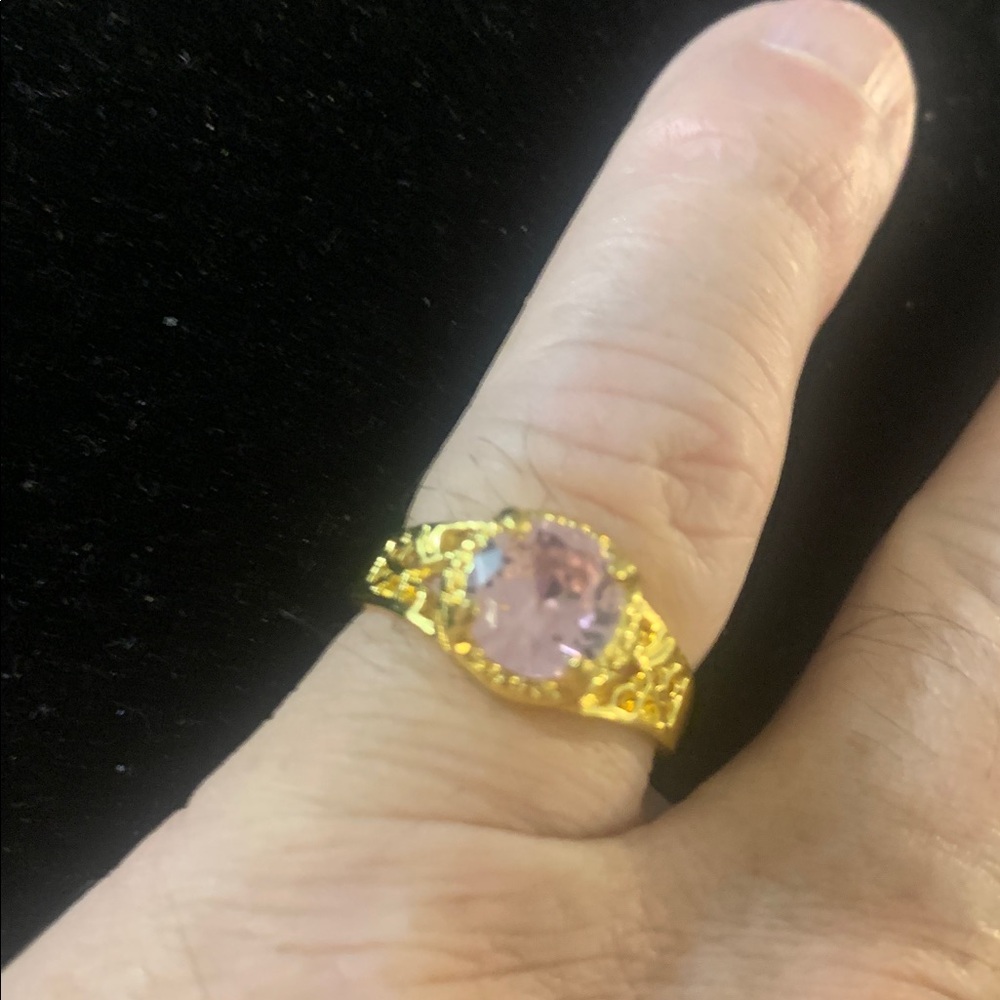 Elegant Gold and Pink Ring